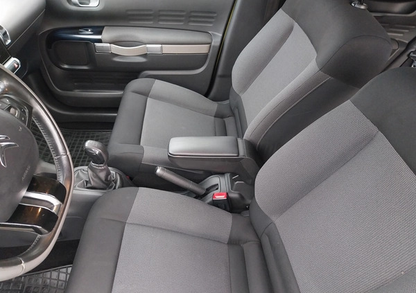 Citroen C4 Cactus cena 33500 przebieg: 136000, rok produkcji 2016 z Bodzentyn małe 529